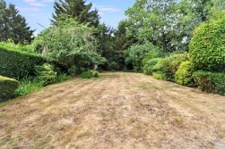 Deacons Hill Road, Elstree, Borehamwood