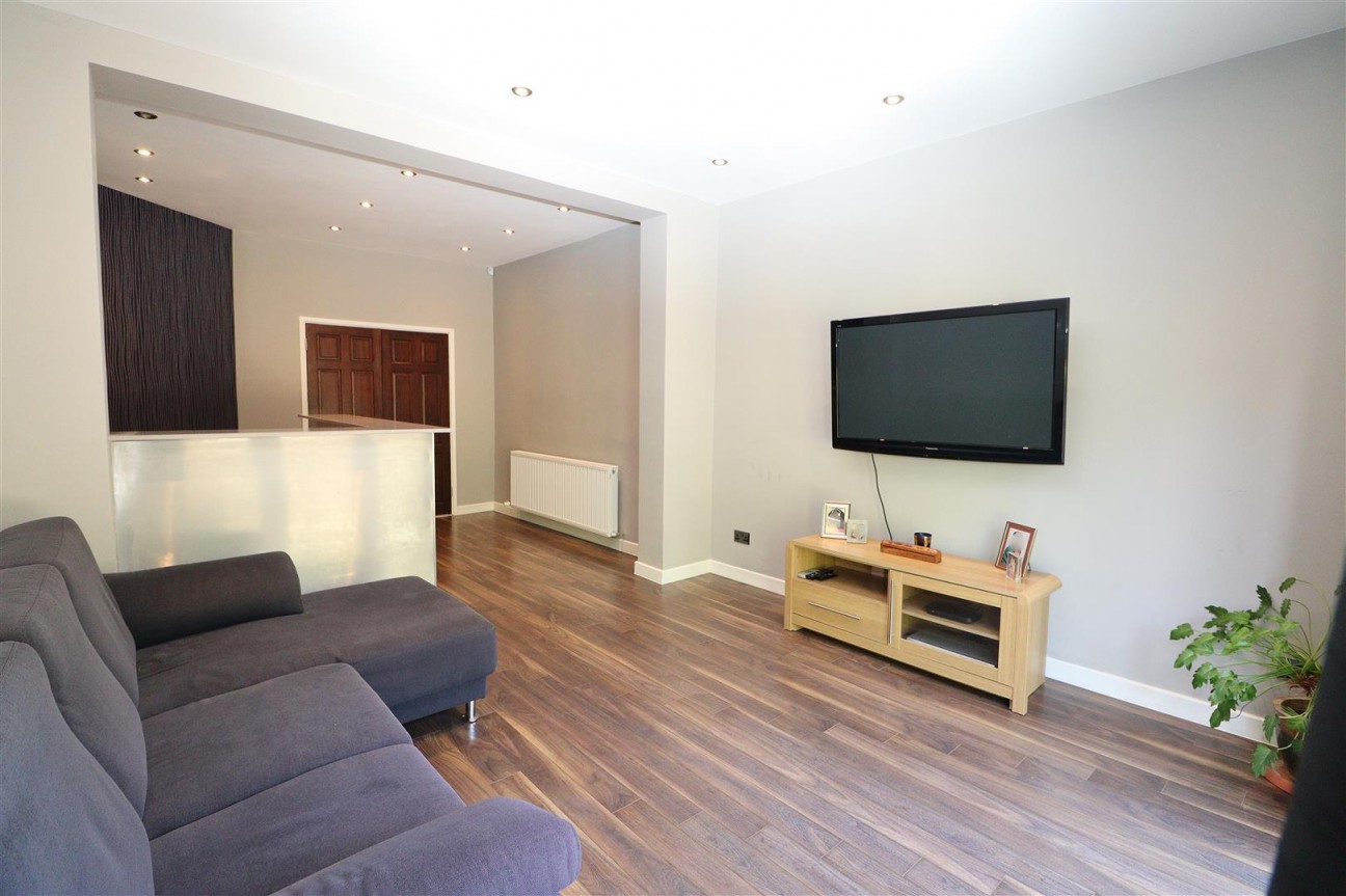 Deacons Hill Road, Elstree, Borehamwood