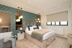 Deacons Hill Road, Elstree, Borehamwood