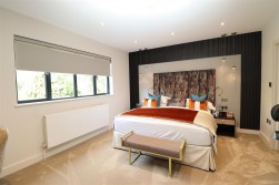 Deacons Hill Road, Elstree, Borehamwood