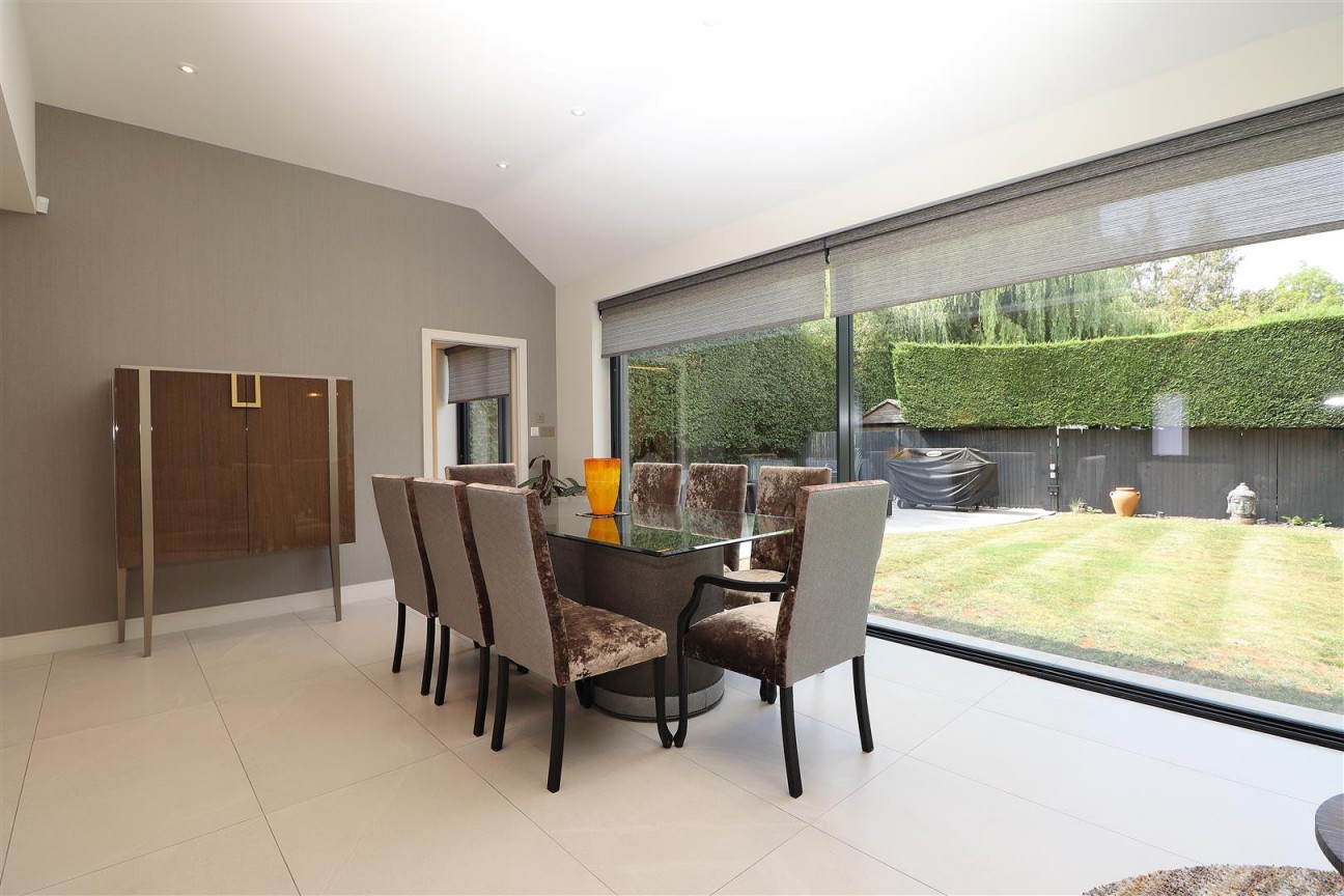 Deacons Hill Road, Elstree, Borehamwood