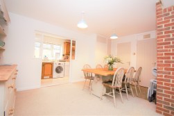 SPRACKLANDS, DORSET, DINTON