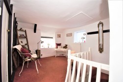 Clematis Cottage, Dorset, Shaftesbury