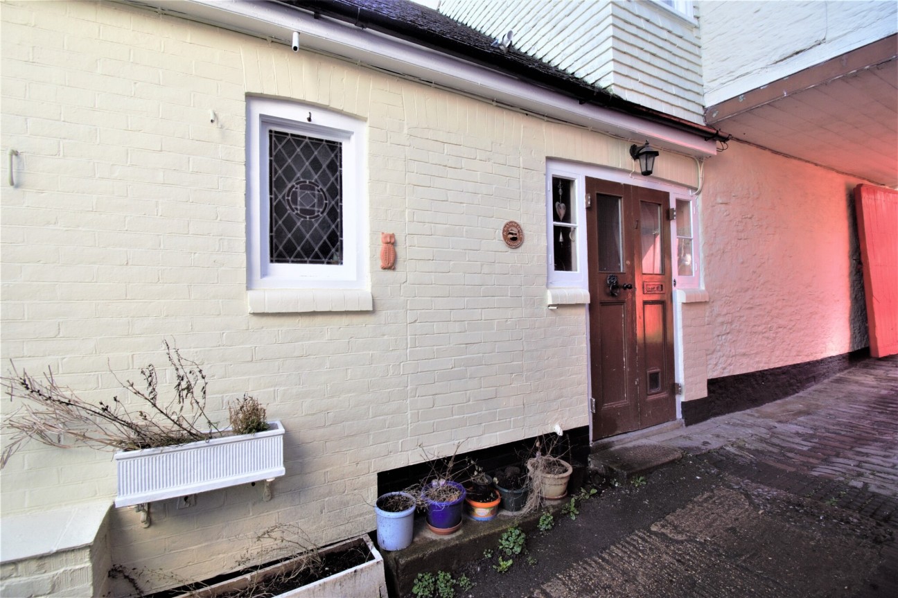Red Lion Court, Church Hill, Dorset, Sturminster Newton