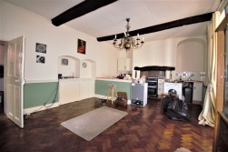 Red Lion Court, Church Hill, Dorset, Sturminster Newton