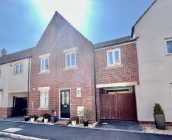 Wren Place, Dorset, Gillingham
