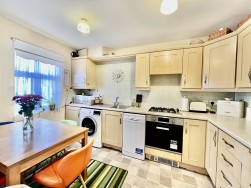 Wren Place, Dorset, Gillingham