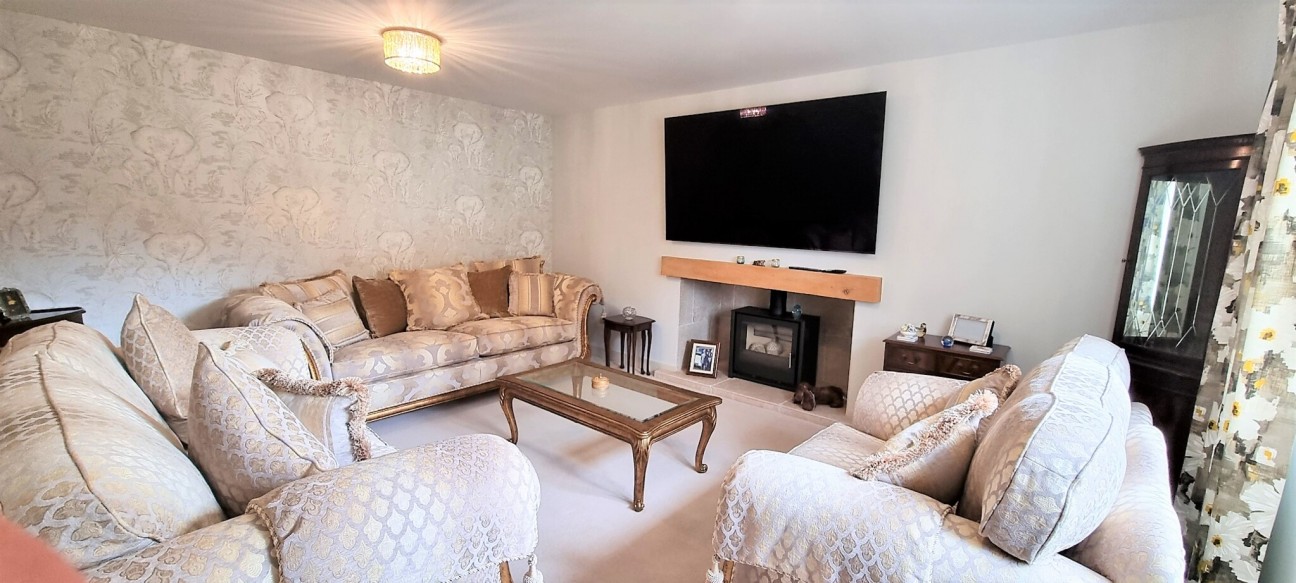 Damask Way, Warminster, Wiltshire