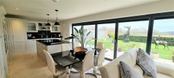 Damask Way, Warminster, Wiltshire