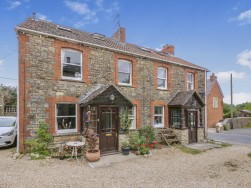 High Street, Somerset, Templecombe
