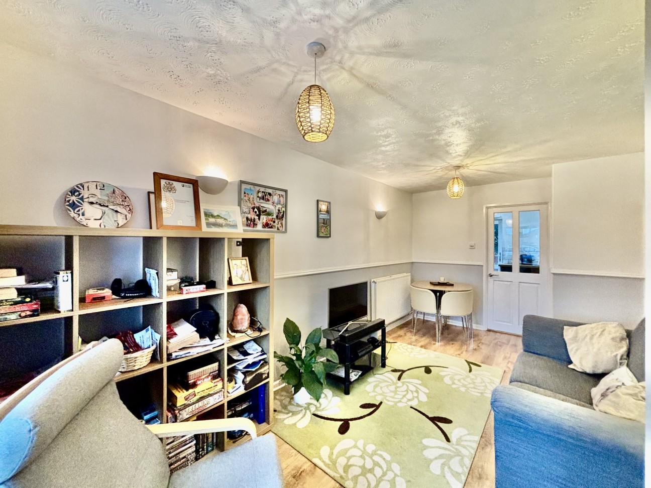 Hawthorn Close, Dorset, Shaftesbury