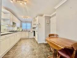 Swallowfields, Dorset, Gillingham