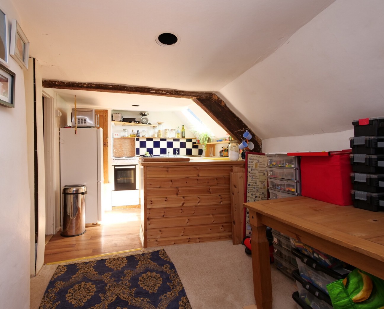 Combe Hill, Somerset, Templecombe