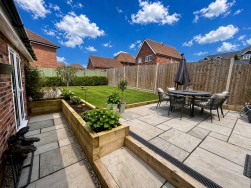Border Close, Shaftesbury