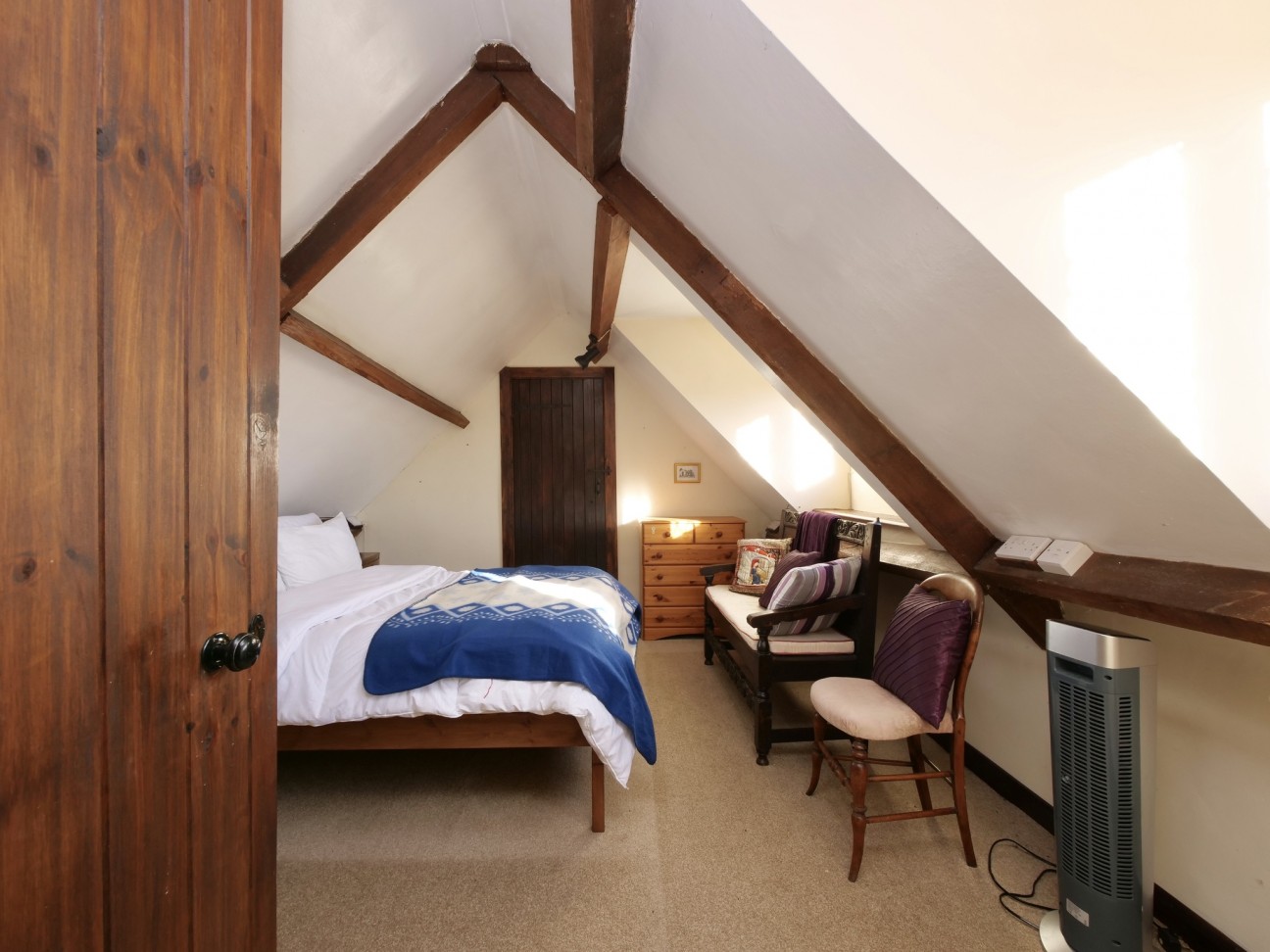 Magdalene Cottage, High Street, Somerset, Templecombe