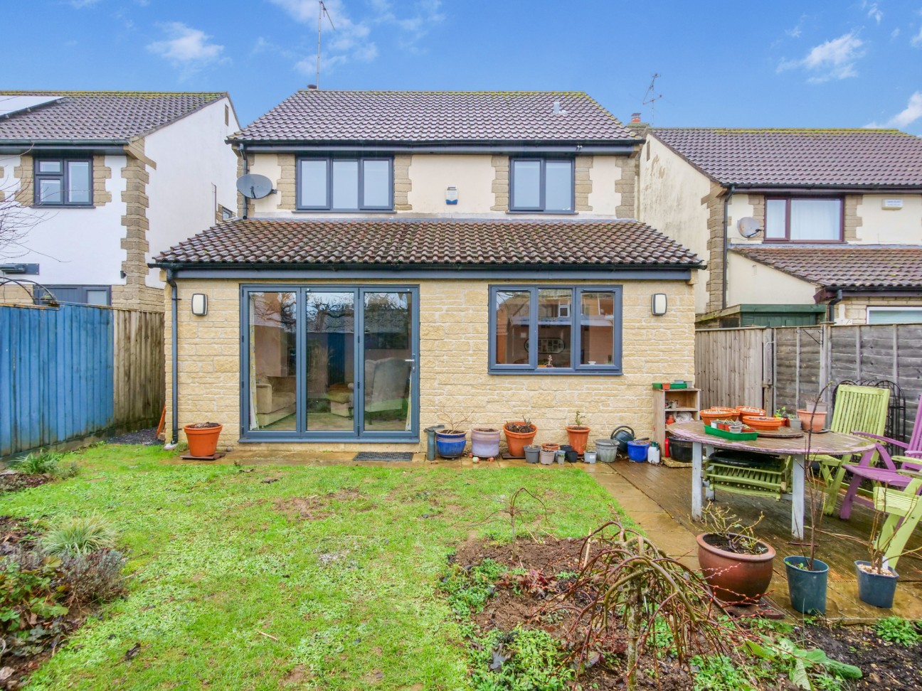 Glovers Close, Dorset, Sherborne