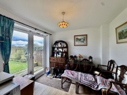 Snowdrop Wynde, Dorset, Shaftesbury