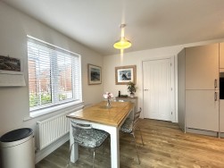 Swanskin Close, STURMINSTER NEWTON