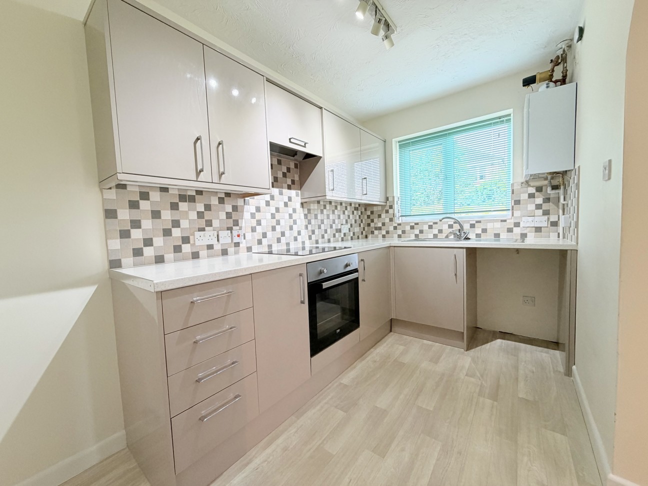 Woodsage Drive, GILLINGHAM