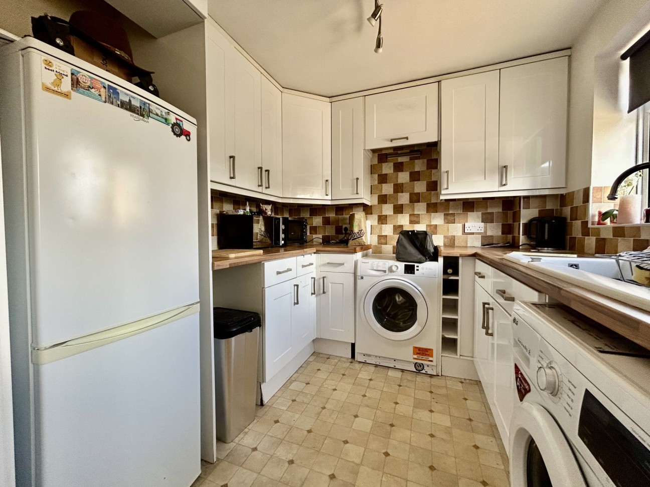 Jeanneau Close, SHAFTESBURY