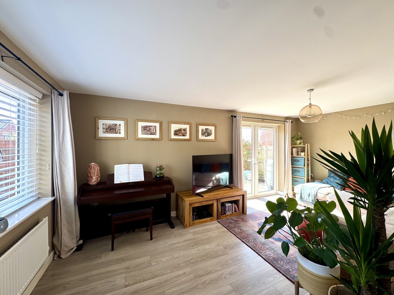 Warren Way, Dorset, Sherborne