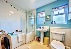 Lovells Mead, Marnhull, STURMINSTER NEWTON