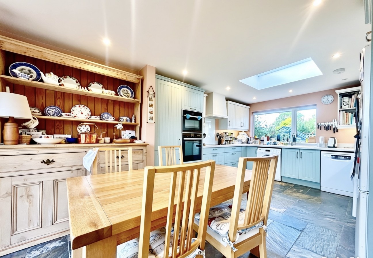 Lovells Mead, Marnhull, STURMINSTER NEWTON
