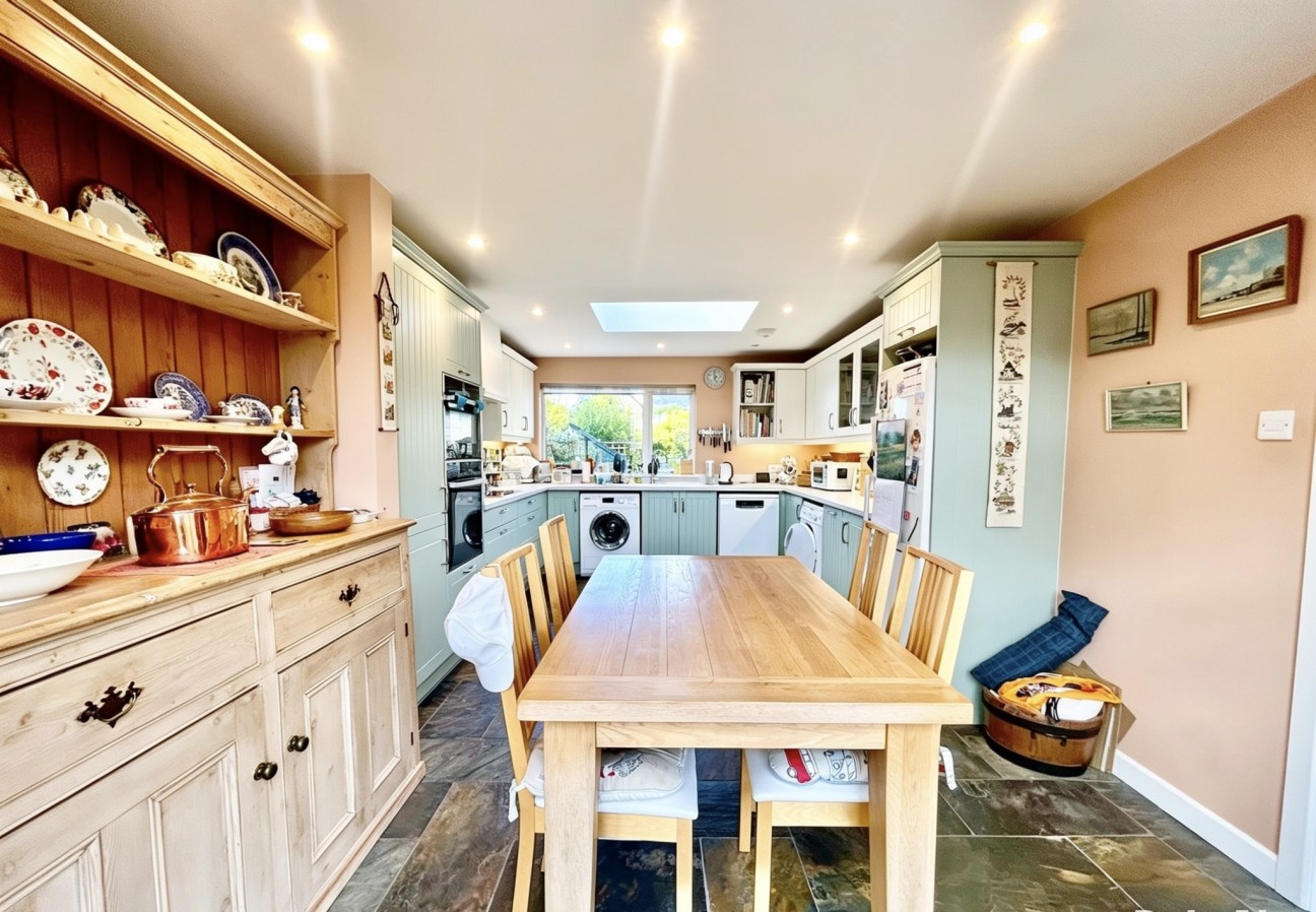 Lovells Mead, Marnhull, STURMINSTER NEWTON