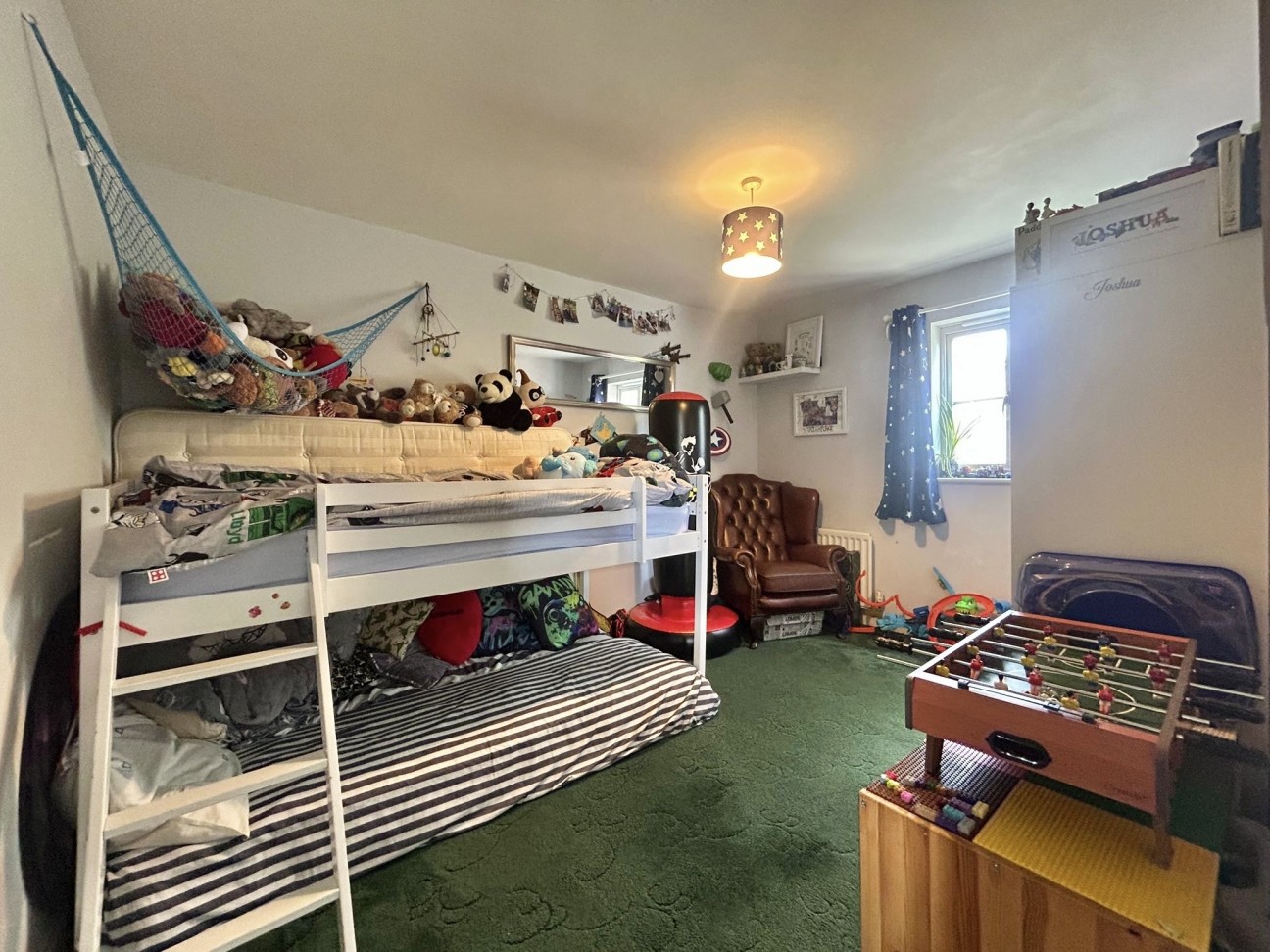 Field Close, STURMINSTER NEWTON
