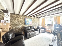 Leigh, Sherborne