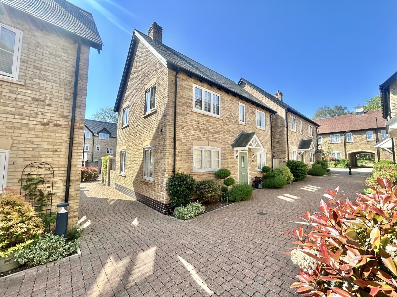 Canon Woods Close, SHERBORNE