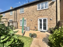 Canon Woods Close, SHERBORNE
