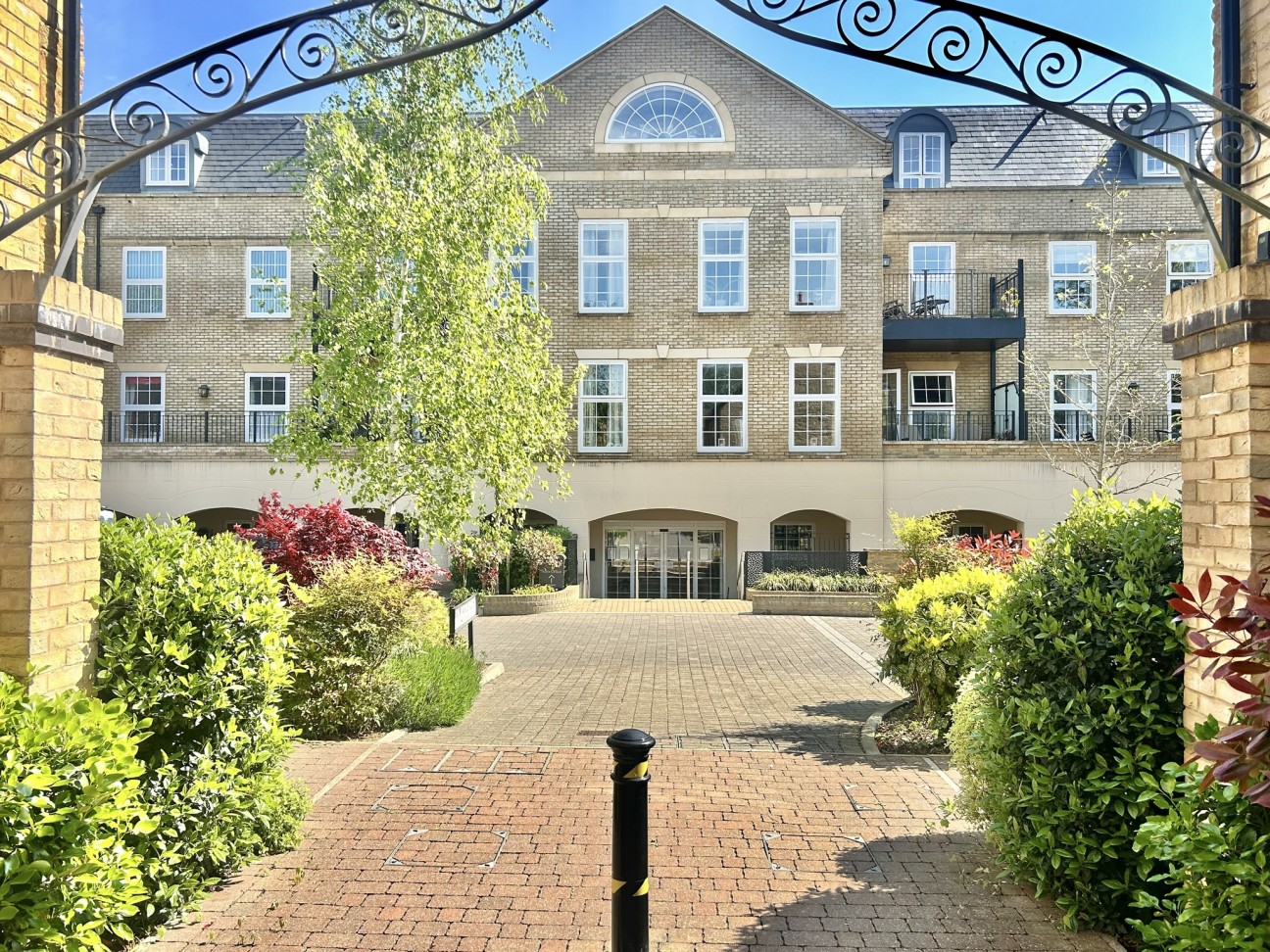 Canon Woods Close, SHERBORNE