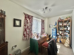 Canon Woods Close, SHERBORNE