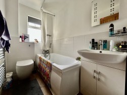 Jeanneau Close, SHAFTESBURY