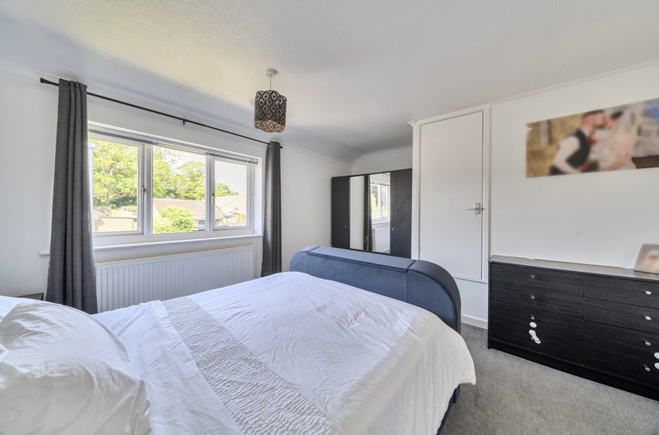Plover Road, Milborne Port, SHERBORNE