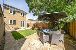 Plover Road, Milborne Port, SHERBORNE