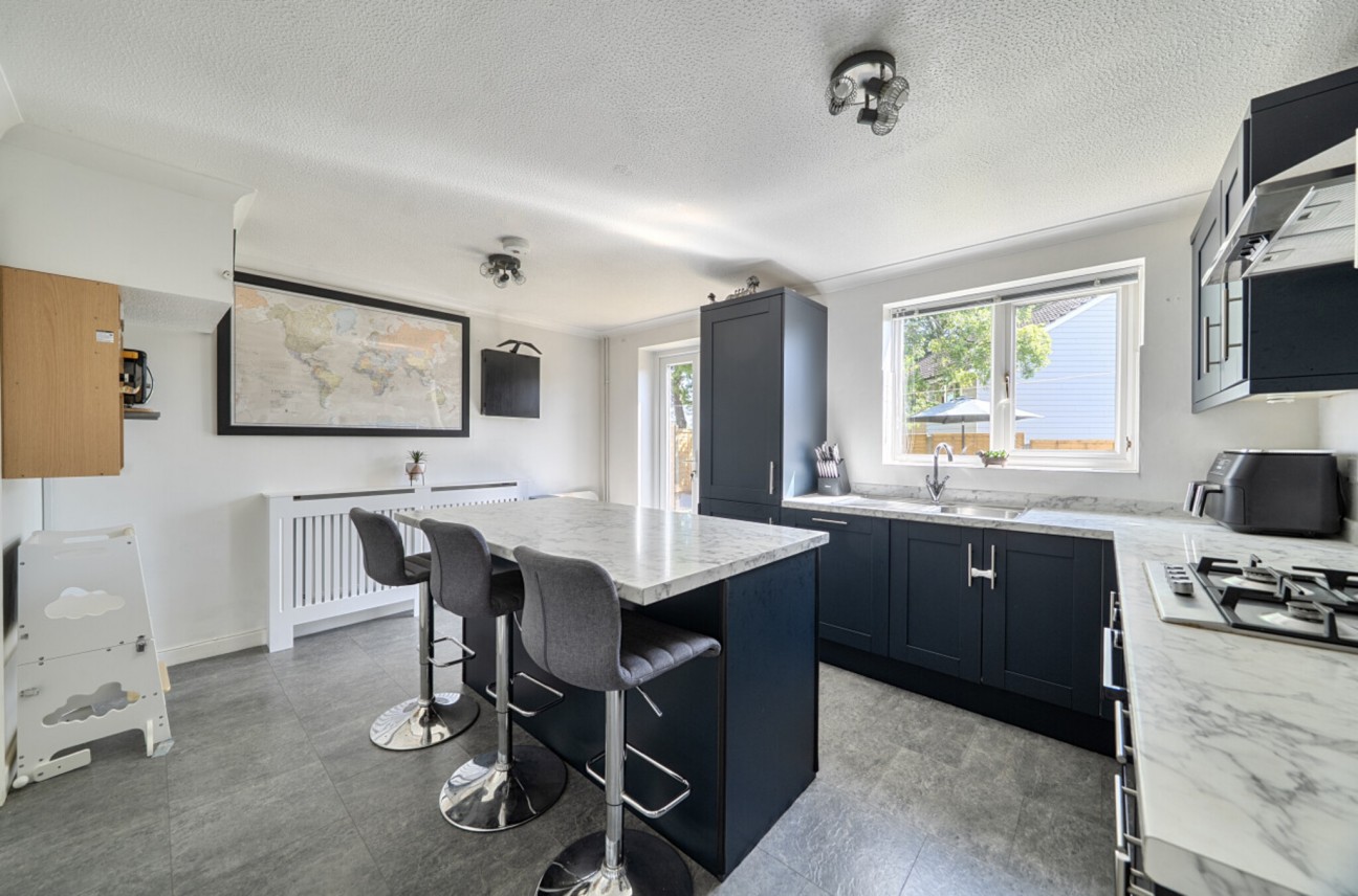Plover Road, Milborne Port, SHERBORNE