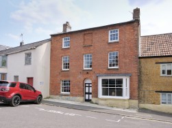 Round House Farmshop Bailey Hill, CASTLE CARY