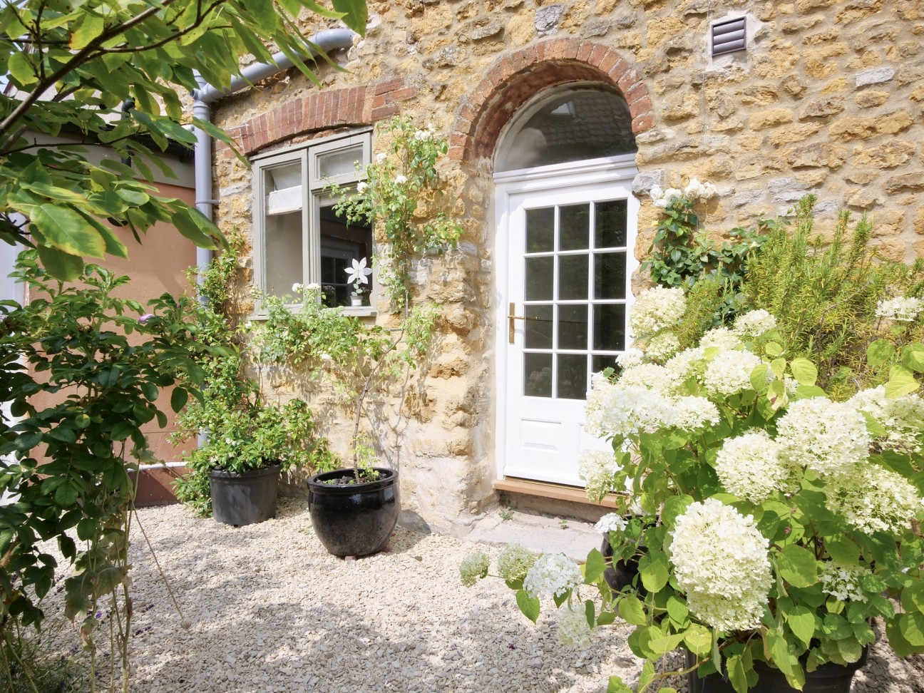 Round House Farmshop Bailey Hill, CASTLE CARY