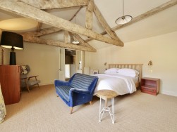 Round House Farmshop Bailey Hill, CASTLE CARY