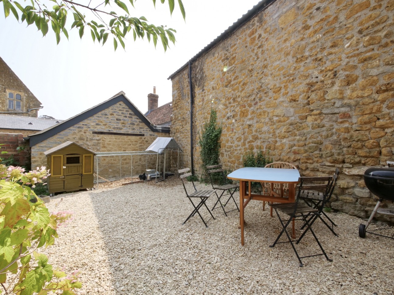 Round House Farmshop Bailey Hill, CASTLE CARY