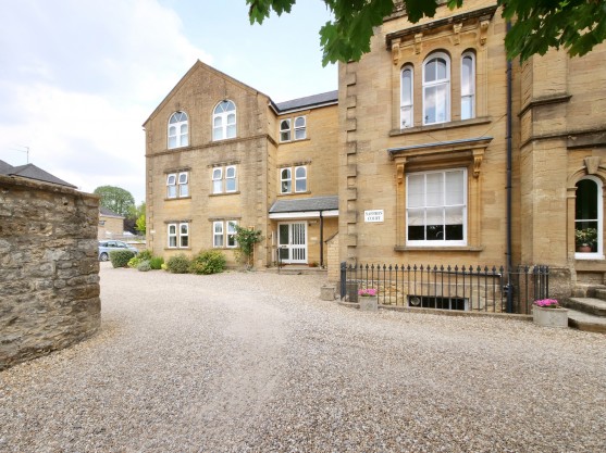 Saffron Court, The Avenue, Dorset, Sherborne