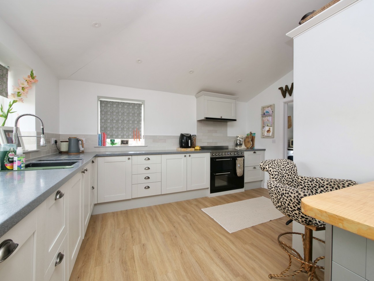 Old Orchard Close, Lydlinch, Dorset, Sturminster Newton