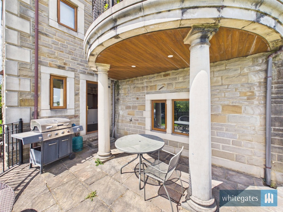 Oakenshaw, Bradford, West Yorkshire