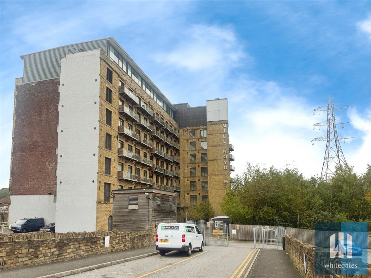 Huddersfield Road, Brighouse, West Yorkshire