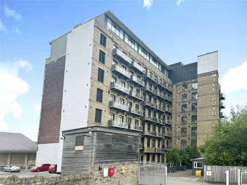 Huddersfield Road, Brighouse, West Yorkshire