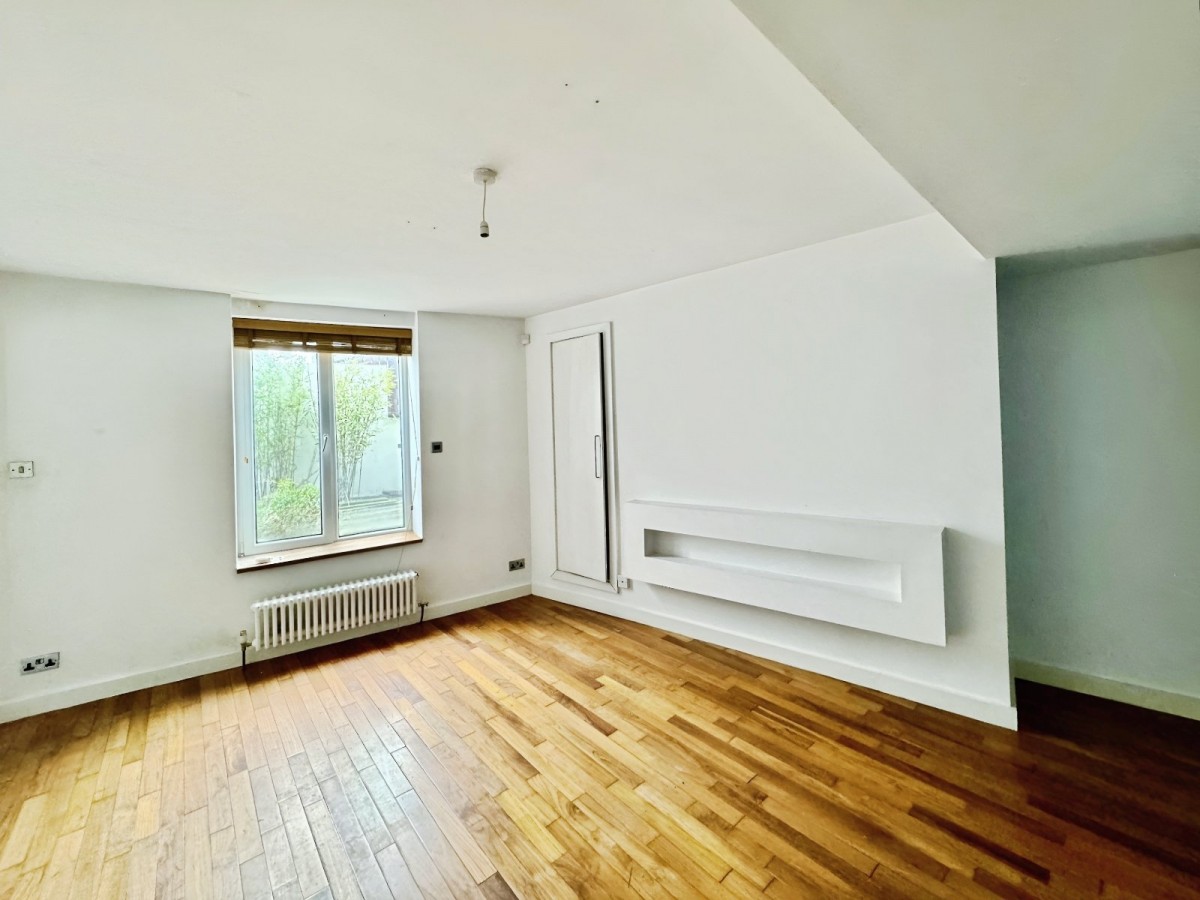 Gomersal, Cleckheaton, West Yorkshire