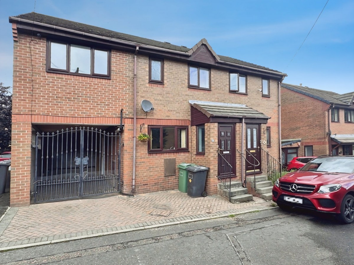 Hightown, Liversedge