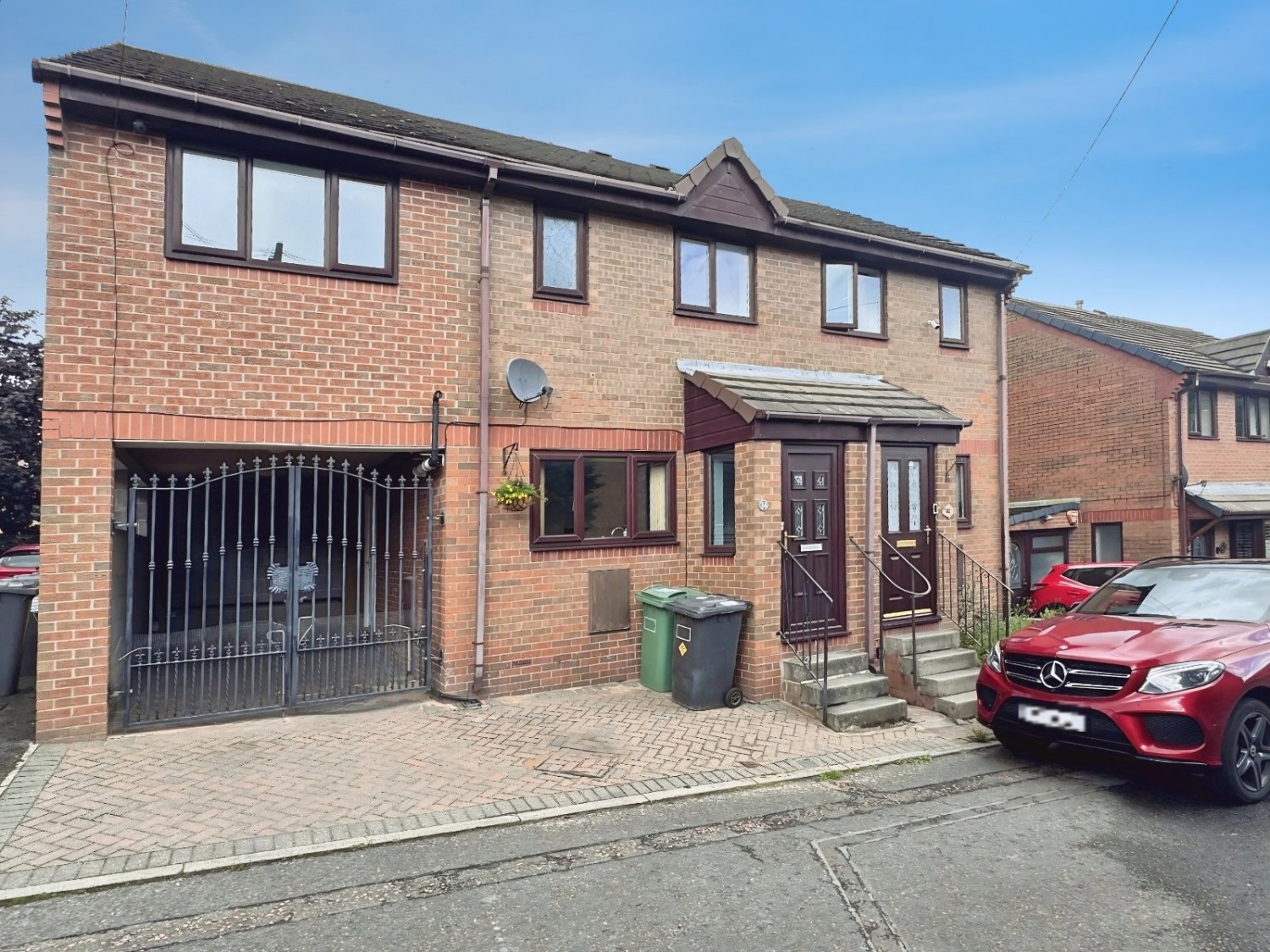 Hightown, Liversedge